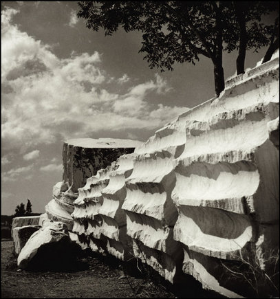 (c) Herbert List / Magnum Photos