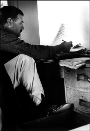 (c) ROBERT  CAPA © 2001 By Cornell Capa / Magnum Photos