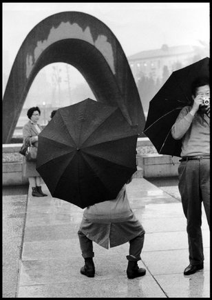 (c) Elliott Erwitt  / Magnum Photos