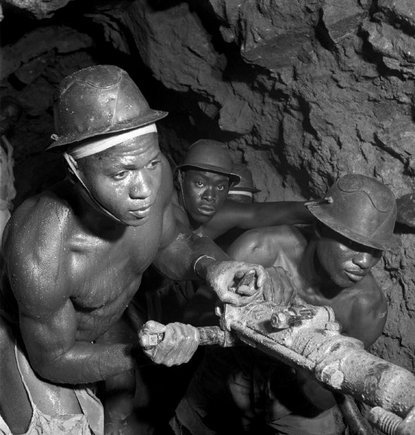 (c) George Rodger / Magnum Photos