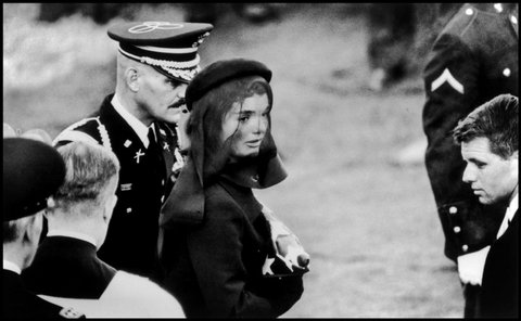 (c) Elliott Erwitt / Magnum Photos