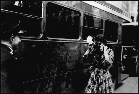 (c)  Molly Thayer Collection / Magnum Photos