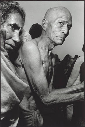 (c) Bruce Gilden / Magnum Photos