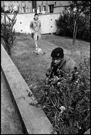 (c) Philip Jones Griffiths / Magnum Photos