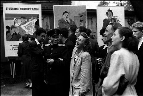 (c) Henri Cartier-Bresson / Magnum Photos