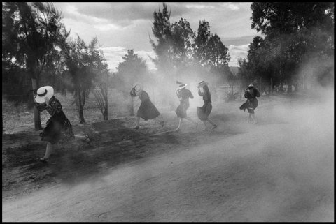 (c) Larry Towell / Magnum Photos