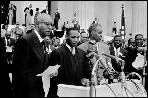 (c) 
Bob Henriques
 / Magnum Photos