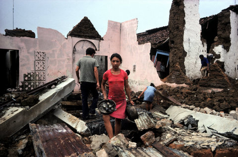 (c) Susan Meiselas / Magnum Photos