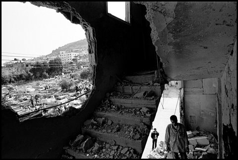 (c) Larry Towell / Magnum Photos
