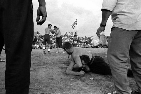 (c) Nikos Economopoulos / Magnum Photos