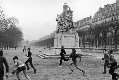 (c) Henri Cartier-Bresson / Magnum Photos