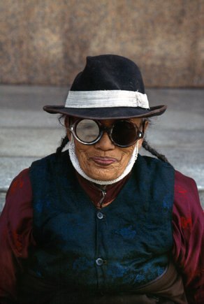 (c) 
Steve McCurry
 / Magnum Photos