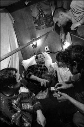 (c) Jean Gaumy / Magnum Photos