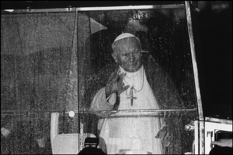 (c) Abbas / Magnum Photos