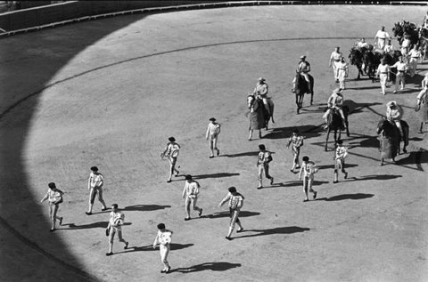 (c) Henri Cartier-Bresson / Magnum Photos