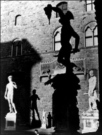 (c) Herbert List / Magnum Photos