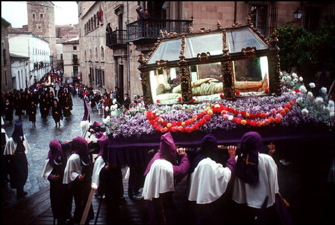 (c) Bruno Barbey / Magnum Photos