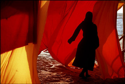 (c) Bruno Barbey / Magnum Photos