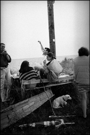 (c) Nikos Economopoulos / Magnum Photos