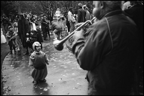 (c) Erich Hartmann / Magnum Photos