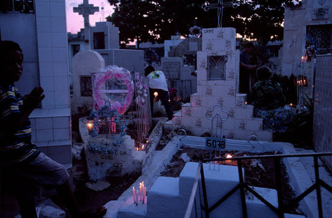 (c) Abbas / Magnum Photos