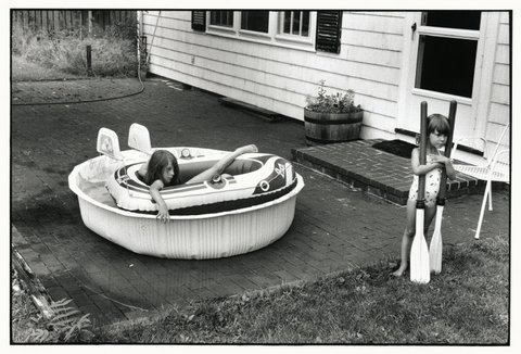 (c) Elliott Erwitt  / Magnum Photos