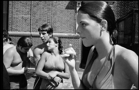 (c) Susan Meiselas / Magnum Photos