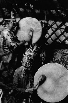 (c) Abbas / Magnum Photos