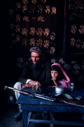 (c) Steve McCurry / Magnum Photos