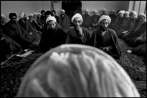 (c) Gilles Peress / Magnum Photos