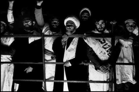 (c) Gilles Peress / Magnum Photos