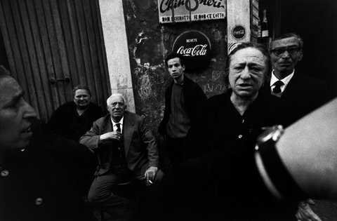(c) Bruno Barbey / Magnum Photos