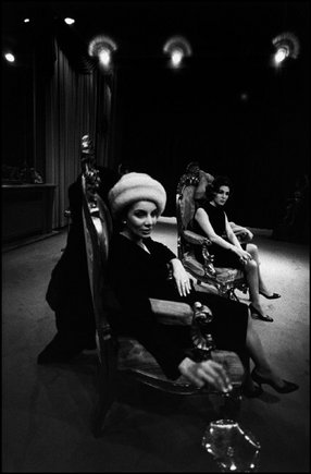 (c) Bruno Barbey / Magnum Photos