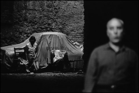 (c) Bruno Barbey / Magnum Photos