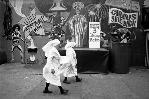 (c) Bruce Gilden / Magnum Photos