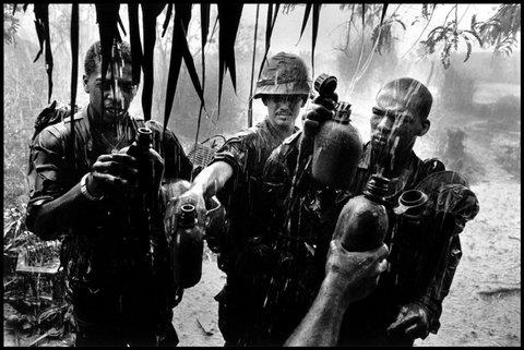 (c) Philip Jones Griffiths  / Magnum Photos