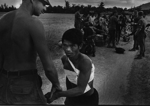 (c) Philip Jones Griffiths  / Magnum Photos