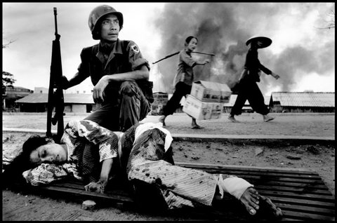 (c) Philip Jones Griffiths / Magnum Photos
