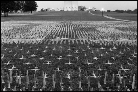 (c) Erich Hartmann / Magnum Photos