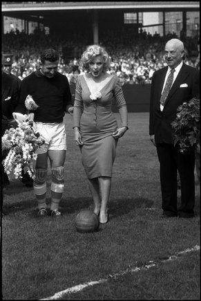 (c) Bob Henriques / Magnum Photos